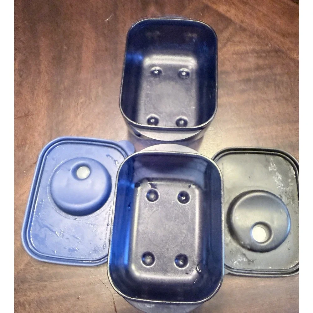 Tupperware Rock N Serve Set of 4 with lids